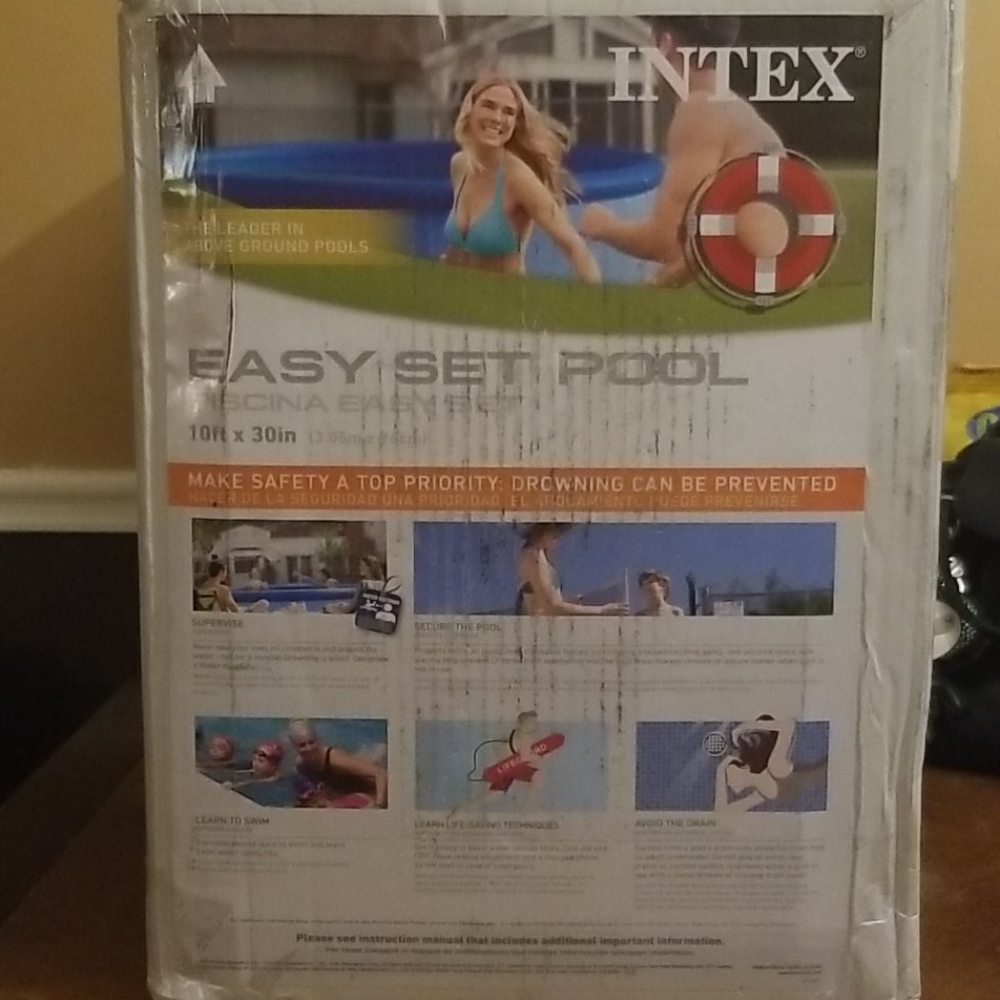 Intex Easy set pool - Picture 2 of 2